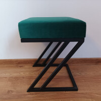 Pufa tapicerowana KOR3 styl industrialny loft
