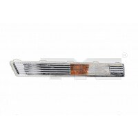 KIERUNKOWSKAZ PASSAT 08- PRAWY BIALY/ 3C0953042E