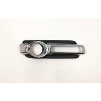 Mitsubishi Pajero 2015- halogen prawy