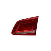 LAMPA TYLNA PRAWA WEWNĘTRZNA VW PASSAT 11-15 SEDAN LED 3AE945308C