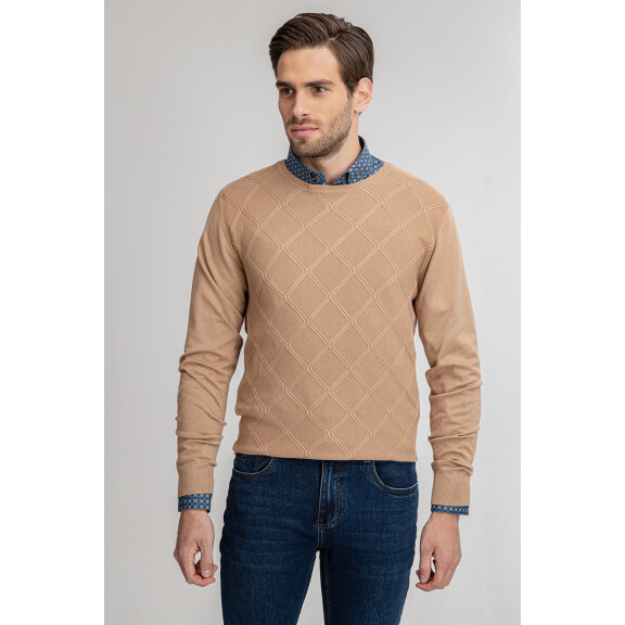 Beżowy sweter z wiskozy w strukturę 01047B15RRA
