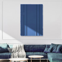 Rounded ornate mirror on wall L174