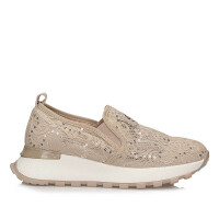Damskie sportowe półbuty slip on Vinceza 66721 BE beżowa koronka