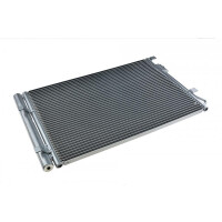 Kondensator, Klimaanlage Accent (Rb) (11-) 1.4 I 16V, Solaris (Rb) (11-) 1.4 I 16V, Verna (Rb) (11-) 1.4 I 16V, Rio Iii (Ub)