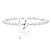 Perłowy choker z literą M, srebro 925 w pokryciu platyną