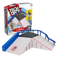 Spin Master Tech Deck Fingerboard Zestaw z Rampą Pyramid Point Baker + Deskorolka