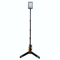 Akumulatorowy maszt oświetleniowy NightSearcher SOLARIS PRO Li-Ion 16.000 lumenów, 18,2 Ah