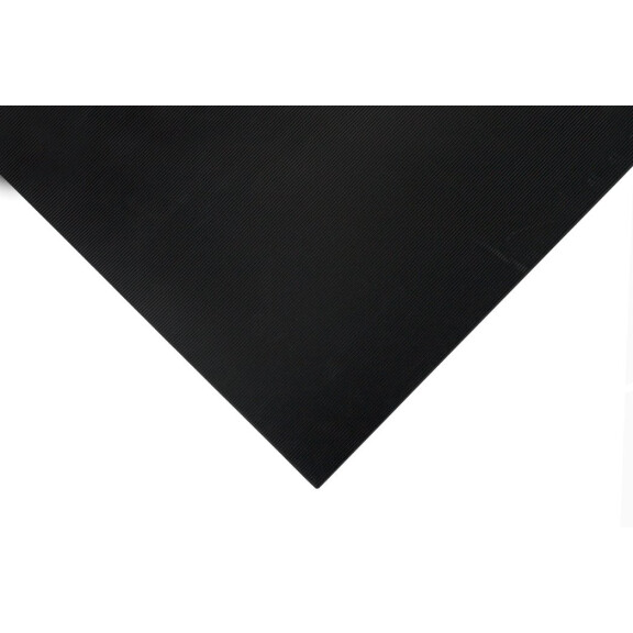 Mata Izolacyjna Cobaswitch Bs En: 61111 Czarny 1M X 10M (3Mm) Class 0