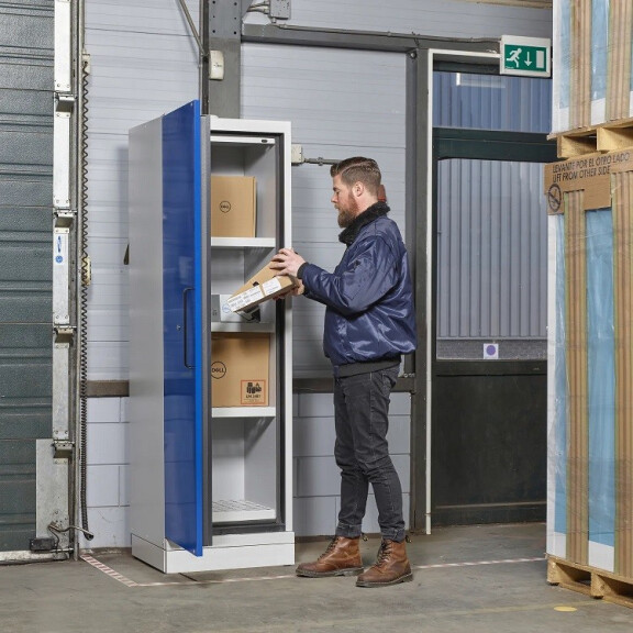 Szafa Na Akumulatory Litowo-Jonowe - 90 Minutowa Odporność Ogniowa (Drzwi Prawe)