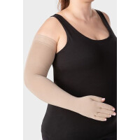 JUZO CLASSIC SEAMLESS rękaw uciskowy płaskodziany z częścią na dłoń i otwartymi palcami na obrzęki I stopnia kompresji  (18-21mmHg)