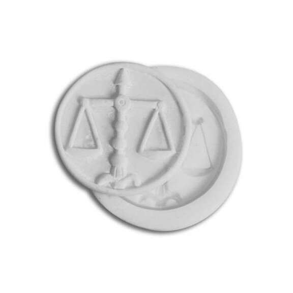 Forma silikonowa do masy cukrowej w kształcie znaku zodiaku Wagi - SLK154, 38 mm | SILIKOMART, SugarFlex