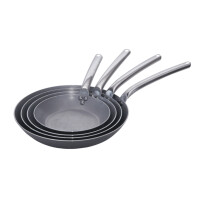 Patelnia ze stali węglowej o średnicy 32 cm | DE BUYER, Carbon Plus