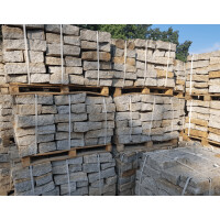 Kamień murowy granitowy łupany szaro-żółty STRZEGOM (10x20x40) 24T