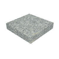 Płyta granitowa chodnikowa płomieniowana jasnoszara STRZEGOM (120x40x10)