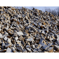 Płytki granitowe formak szaro-rudy nieregularne / łupane (ogrodowe)  STRZEGOM (2-15 cm)