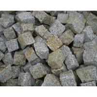 Kostka granitowa łupana szaro-ruda STRZEGOM 15/17 (16x16x16)