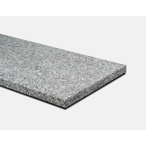 Parapet granitowy szlifowany jasnoszary STRZEGOM (gr. 3 cm)